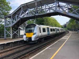 Thameslink at Maze Hill