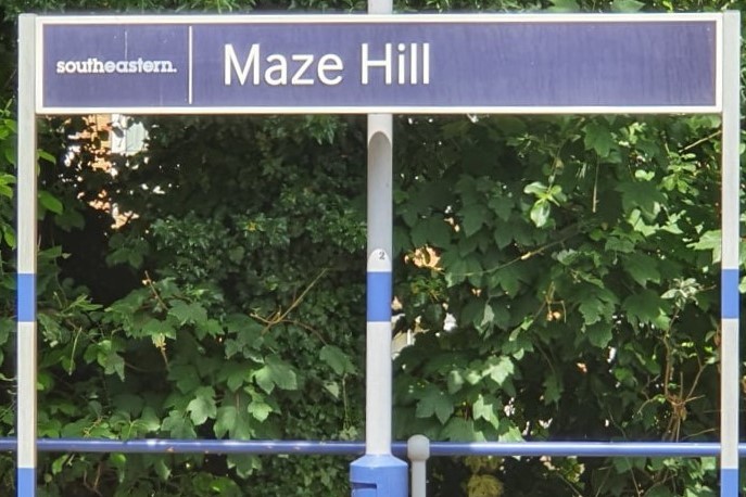 Maze Hill sign (2)